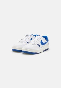 Nike Sportswear Zapatillas - white