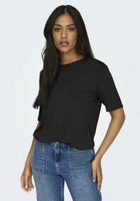 JDY 2ER-SET WEICH REGULAR FIT RUNDHALS - Basic T-shirt - schwarz weiß