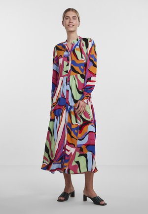 YASALIRA LONG SHIRT DRESS - Blusenkleid - fuchsia/purpleaop/graphic print