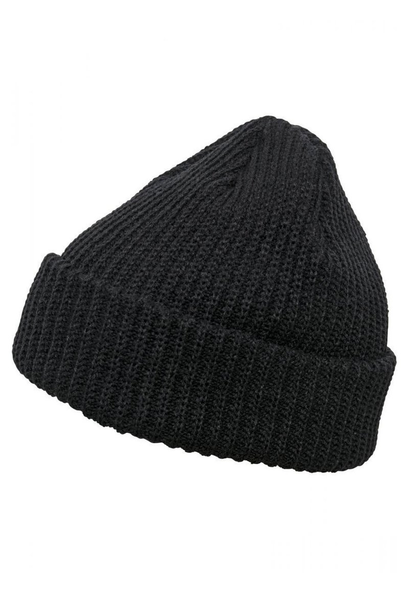 Berretto in maglia nera con texture a coste, caratterizzato da una corona alta e appuntita e un orlo piegato per una maggiore calda e comfort.