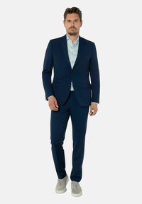 Thomas Goodwin SET - Costume - royal