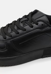Pier One UNISEX - Tenisice - black