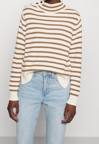 Mos Mosh Pullover - brown