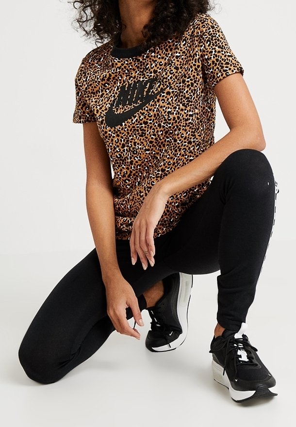 nike leopard print t shirt