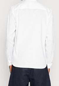 Lyle & Scott Camisa - white
