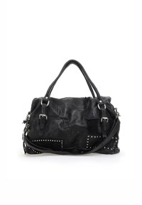 Crna kožna torba s patchwork dizajnom, s ukrasima od zakovica i dvostrukim ručkama. Uključuje odvojivi remen za nošenje preko ramena.
