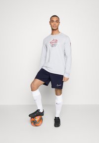 Nike Performance SHORT - Korte sportsbukser - obsidian/white/white