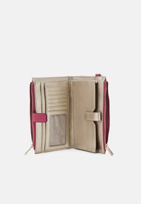 Guess YARMILLA SLG DBL ZIP ORGANIZER - Peňaženka - mulberry