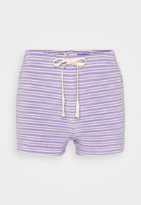Lila randiga badshorts i mjukt tyg med vita detaljer, som har en justerbar dragsko i midjan och en avslappnad passform.