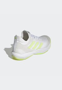 adidas Performance RAPIDMOVE ADVENTURE TRAINER - Treenikenkä - footwear white/pulse lime