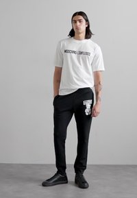 MOSCHINO PANTALONE - Tréningruha alsók - fantasia nero