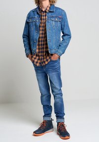 Big Star SALWATI - Camicia - braun