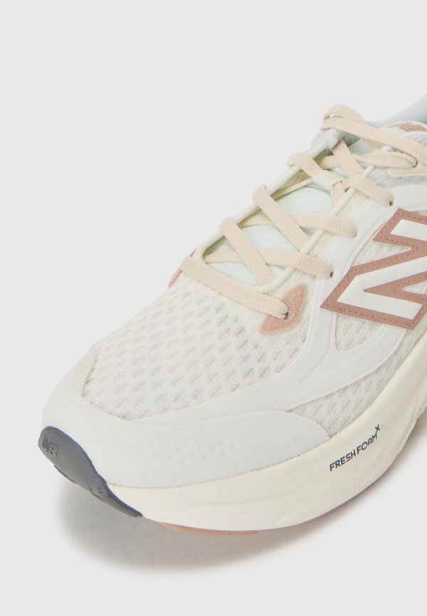 UTRN UNISEX - Trainers - bisque2