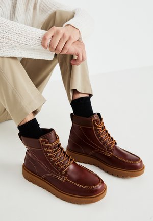 Levi's®, Bottines à lacets - cognac