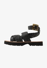Unselected, black