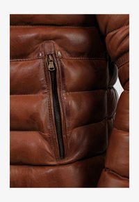 Geselecteerd, cognac