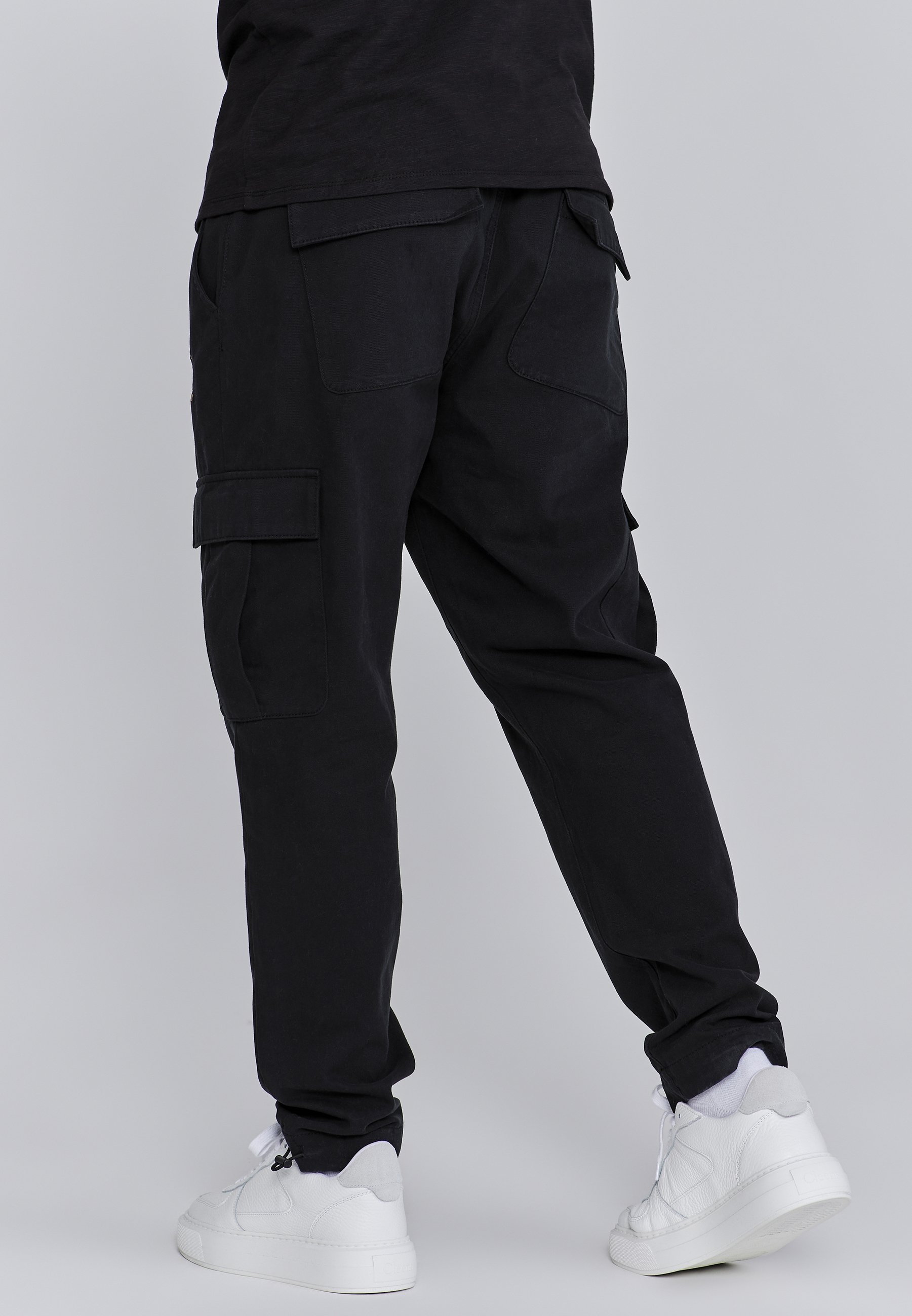 SIKSILK CREST SLIM FIT - Cargo trousers - black - Zalando SIKSILK CREST SLIM FIT - Cargo trousers - black - Zalando
