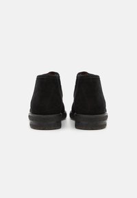 Billi Bi Stringate sportive - black