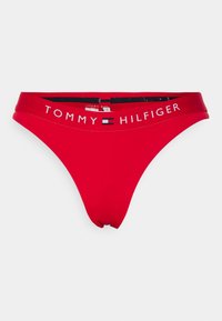 Unselected, primary red