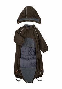 Tuta da neve marrone per esterni con cappuccio staccabile. Presenta un rivestimento grigio, polsini elastici e cerniere. Include una tasca interna e cuciture a contrasto.