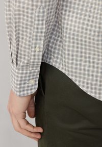 Façonnable Camisa - mud brown