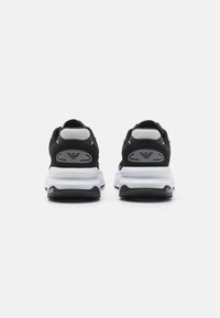 EA7 Emporio Armani CRUSHER SONIC MIX UNISEX - Sportcipő - black/antartica/silver