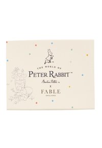 Krem kartica s logotipom "Svijet Petra zeca", razbacanim obojenim točkicama i cvjetnim ilustracijama u stiliziranoj linijskoj izvedbi.