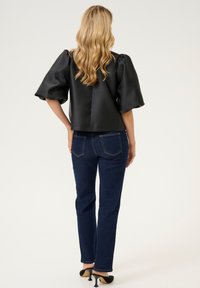 Culture Suvejakk - black