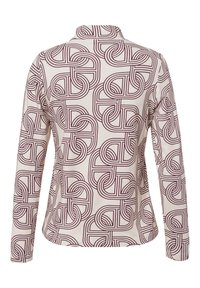 Langarmig top in roomkleur met een bordeauxrode geometrische patroon, voorzien van een mandarijnkraag en een gladde stoftextuur.