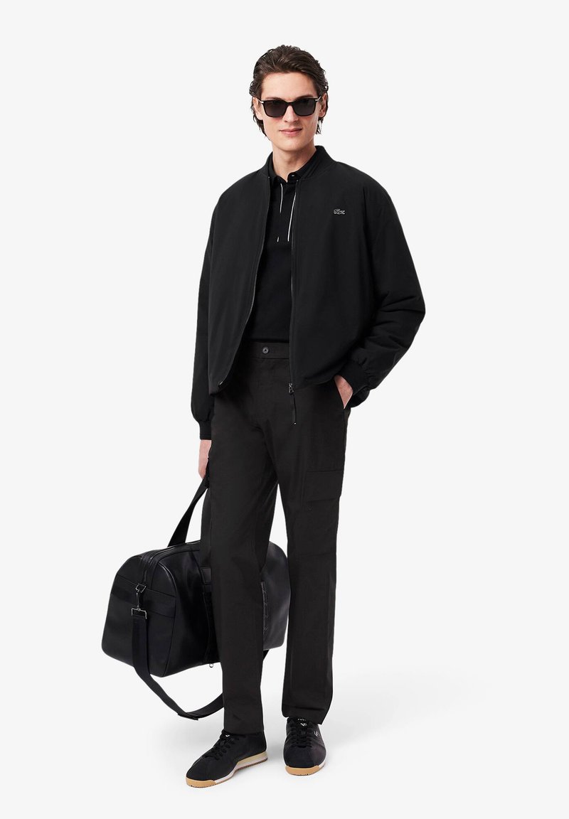 Lacoste Cargobroek zwart
