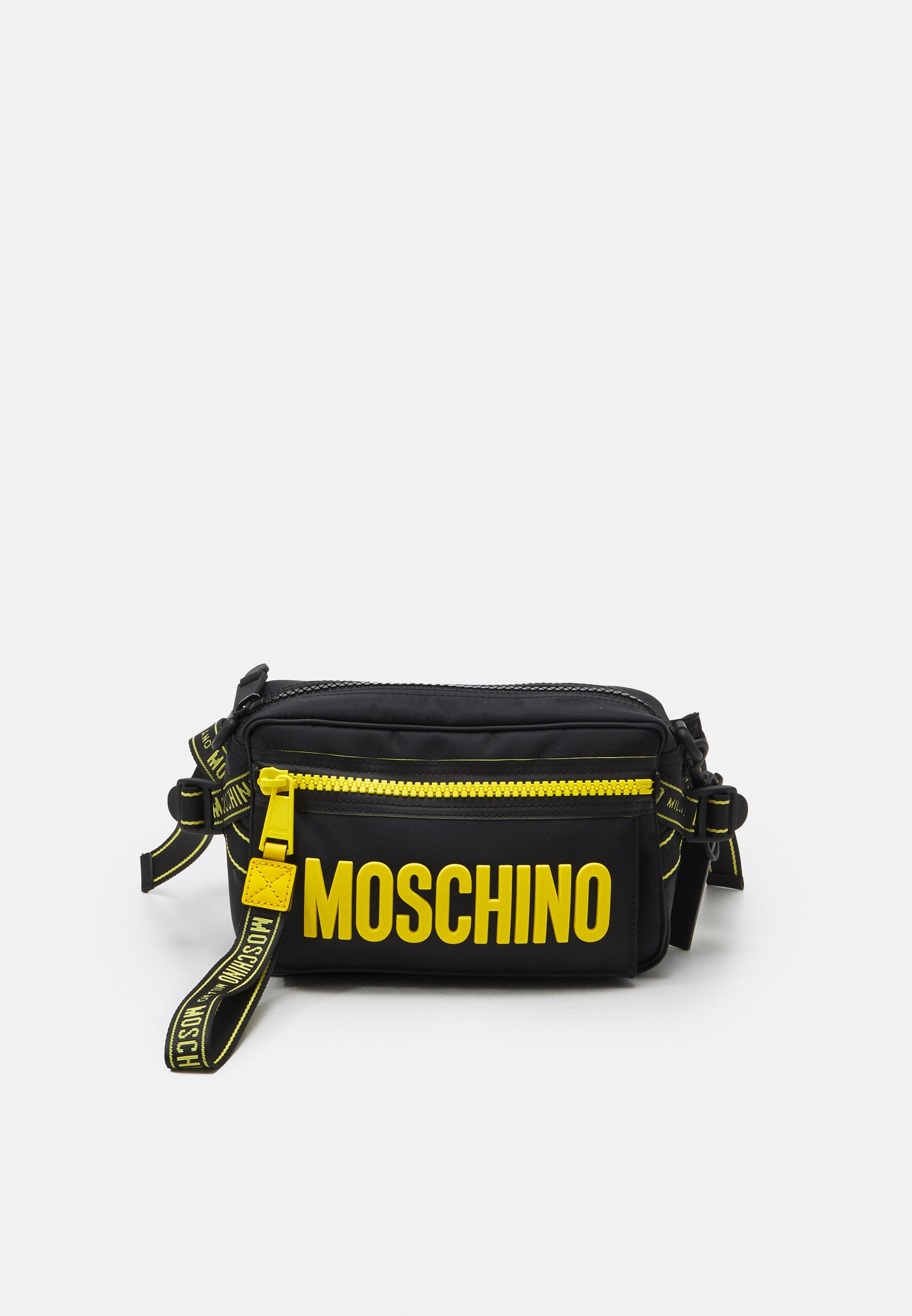 banane moschino