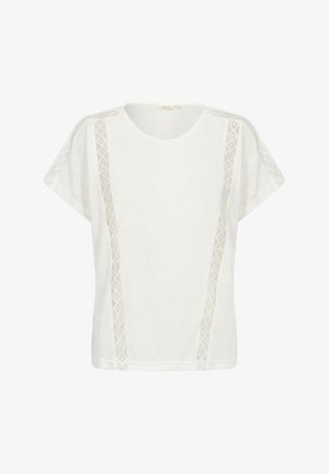 Bela kratka majica s kratkimi rokavi iz teksturirane tkanine z diamantnimi vzorci ob rokavih in stranskih šivih. Okrogla višina ovratnika.