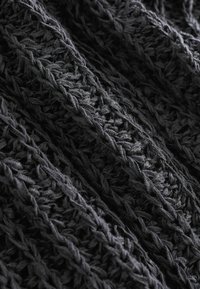 Next Stickad tröja - black