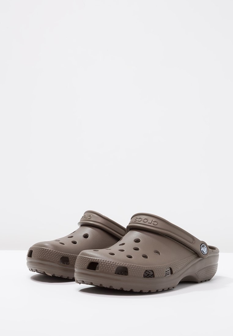 Crocs CLASSIC UNISEX Sandalias planas chocolate/marrón oscuro