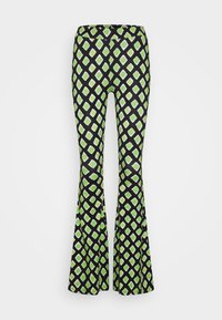 Spodnie dzwony na czarnym tle z geometrycznym wzorem zielonych i białych diamentów. Wykonane z elastycznego materiału.