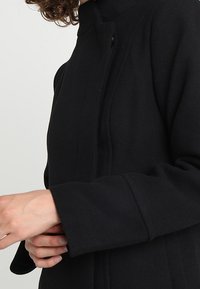 mint&berry Cappotto classico - black