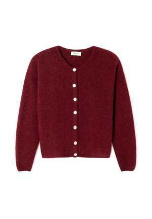 Cardigan bordeaux realizzato in materiale morbido, con scollatura rotonda, maniche lunghe e sei bottoni bianchi lungo la parte anteriore.