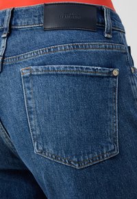7 for all mankind LOGAN STOVEPIPE EXPLORER - Tiesaus kirpimo džinsai - mid blue