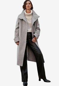 FUNNEL NECK BUTTON - Klasični plašč - grey