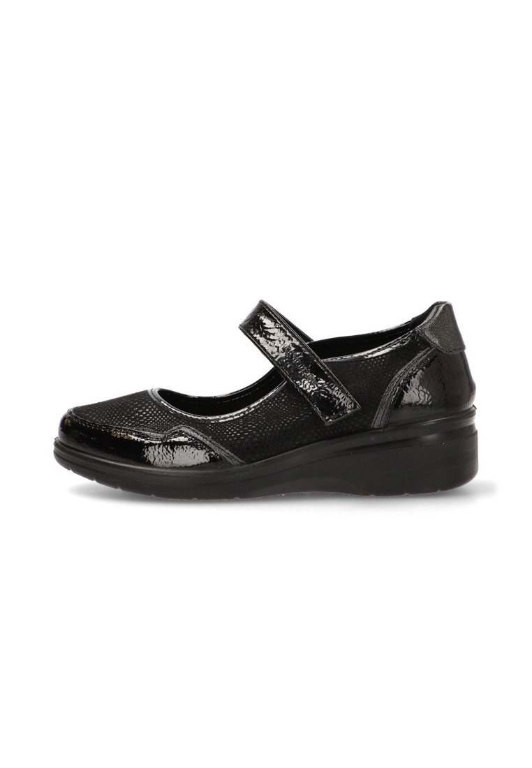 Zapato Mary Jane negro con piel sintética texturizada, correa ajustable y suela acolchada, mostrado en perfil lateral sobre fondo blanco.