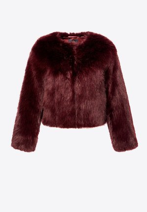 Burgunderfarbenes Kunstpelz-Cropped-Jackett mit langen Ärmeln, weicher Textur und ohne sichtbare Verschlüsse. Verfügt über einen runden Halsausschnitt und einen plüschigen Look.