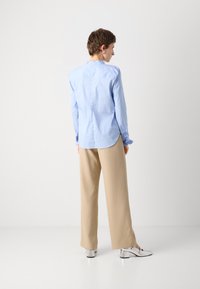Mos Mosh PLEAT SHIRT - Camicia - brunnera blue