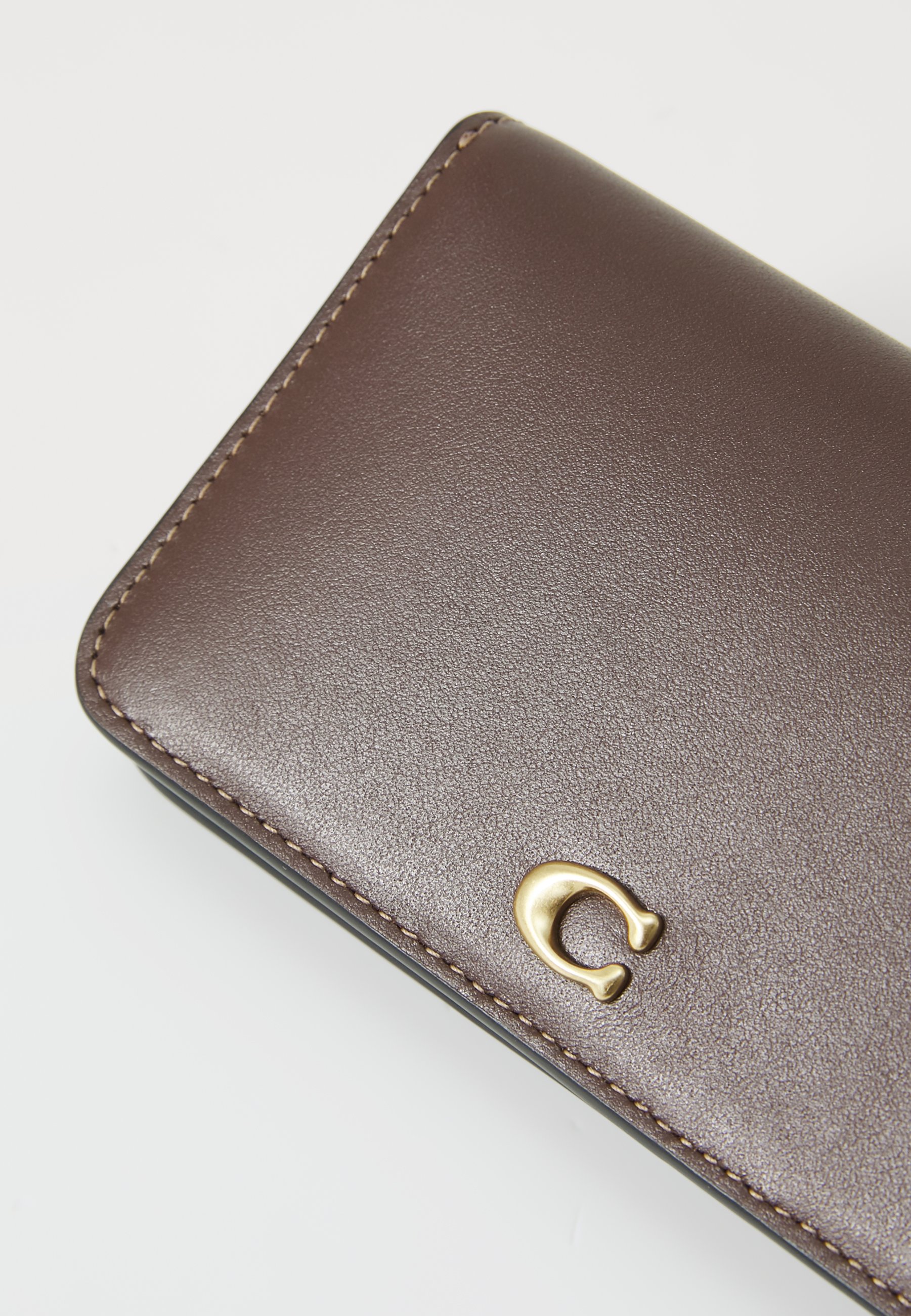 COACH ESSENTIAL SLIM CARD CASE - Carteira - brown/castanho-escuro