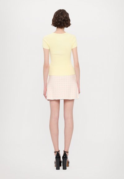 Maje MOKA - T-shirts basic - jaune