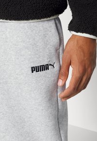 Puma CLASSICS  FL - Træningsbukser - light gray heather