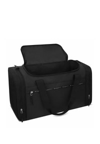Borsa da viaggio nera realizzata in tessuto resistente, con apertura a zip, due manici per il trasporto e un accento di logo discreto. Design chiuso.