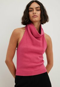 NA-KD NECKHOLDER - Tops - pink