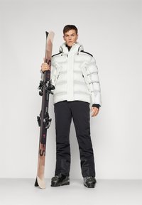 EA7 Emporio Armani CORTINA JACKET - Lyžiarska bunda - glowdark white