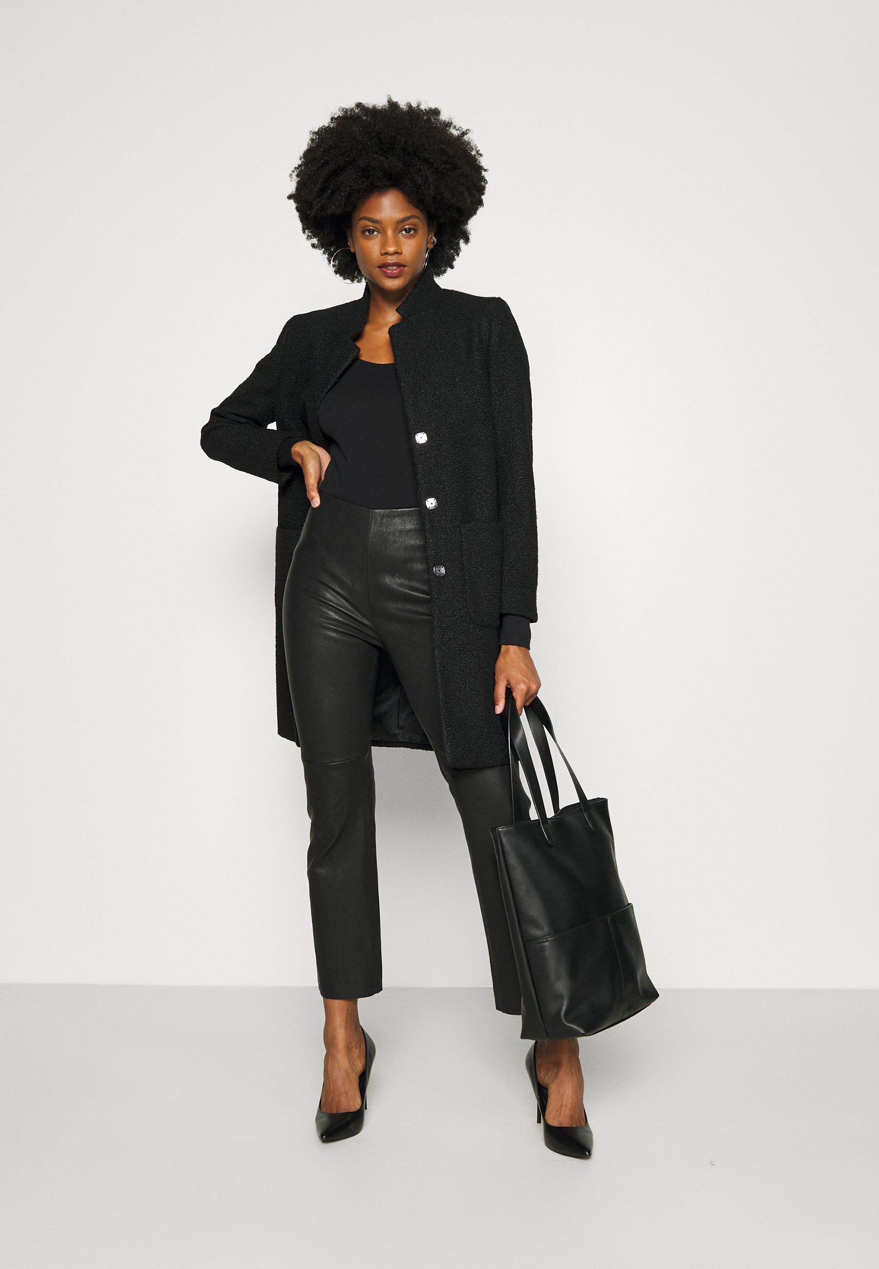 Royal TEDDY COAT - Classic coat - black 