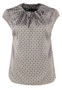 Blusa a maniche corte in tessuto grigio, con scollatura arricciata e motivo a onde bianche ripetuto in tutta la superficie. Texture liscia.